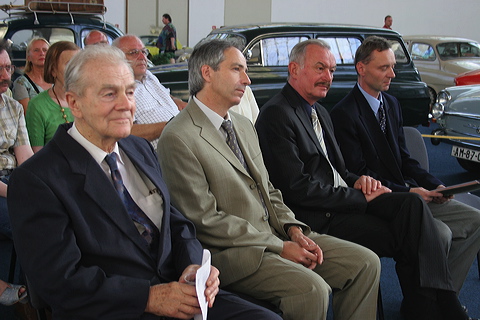 da2005in2037.jpg
