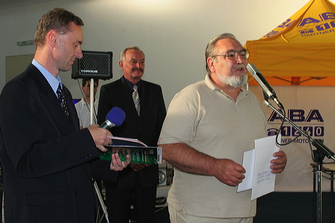 da2005in2043.jpg