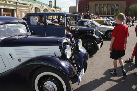 ivc200511.jpg