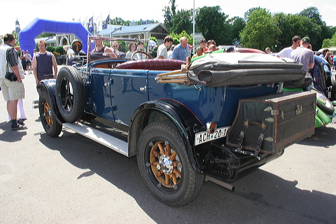 ivc20053.jpg