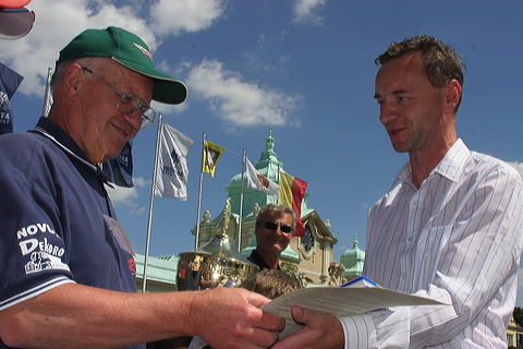 ivc200584.jpg